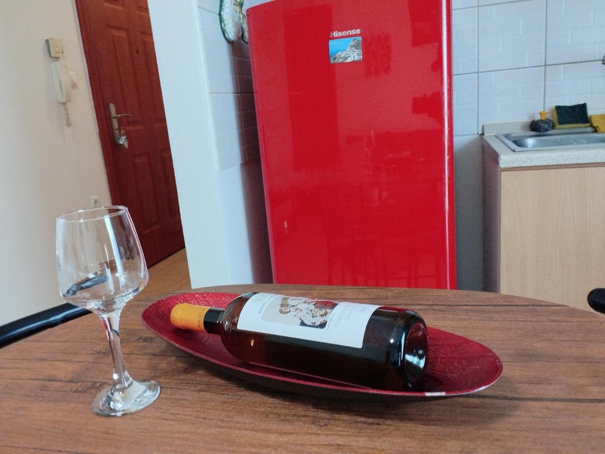 Rose Apartment *
